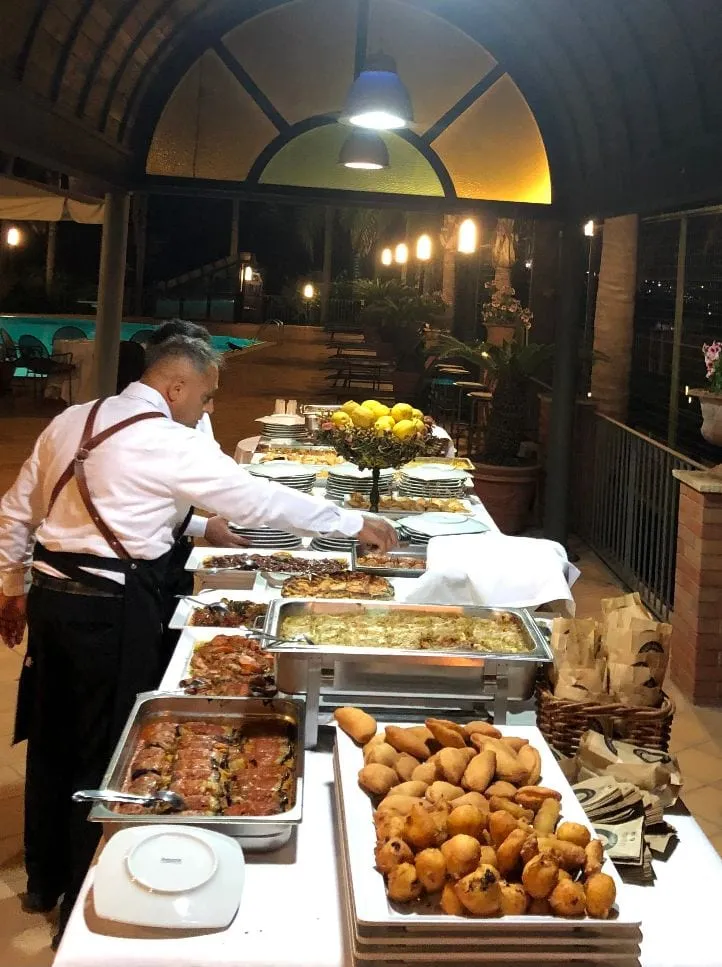Event setting with a Sicilian Testa di Moro