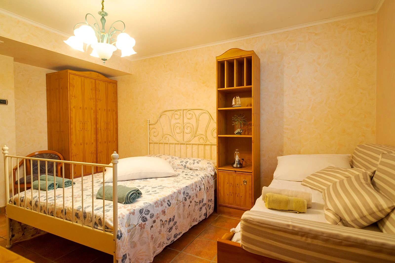Triple Room 2
